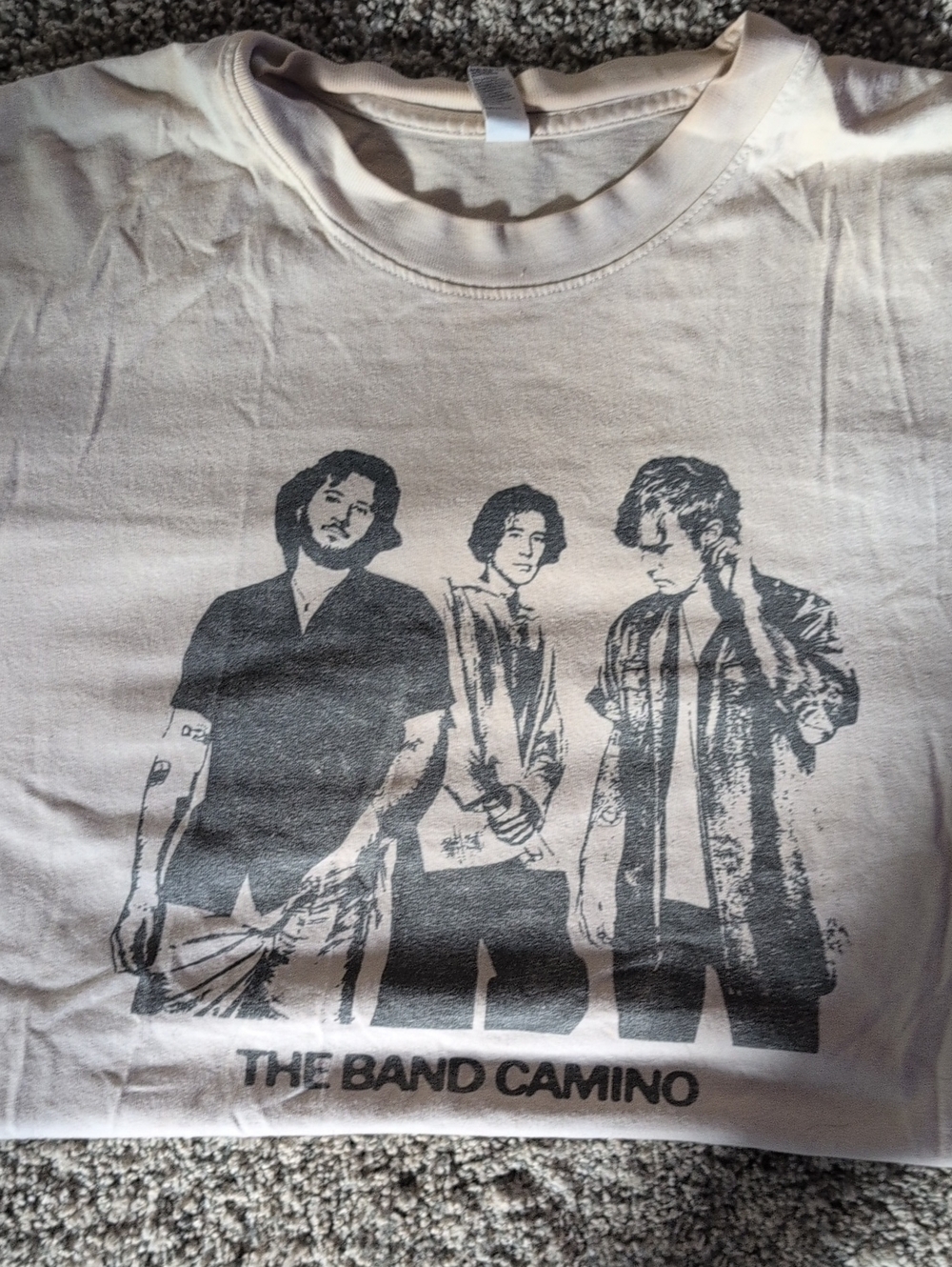 The Band Camino 2023 Authentic Tour Cream Crewneck T-Shirt (Men's Large)